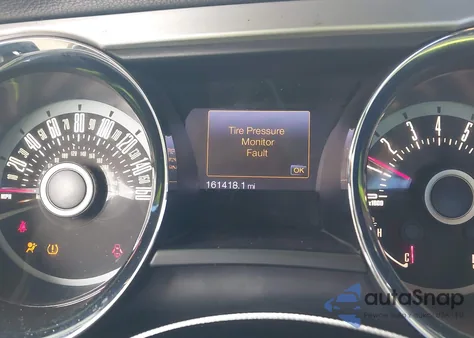 2013 Ford Mustang V6 Premium from USA, damaged, VIN 1ZVBP8AM1D5260370